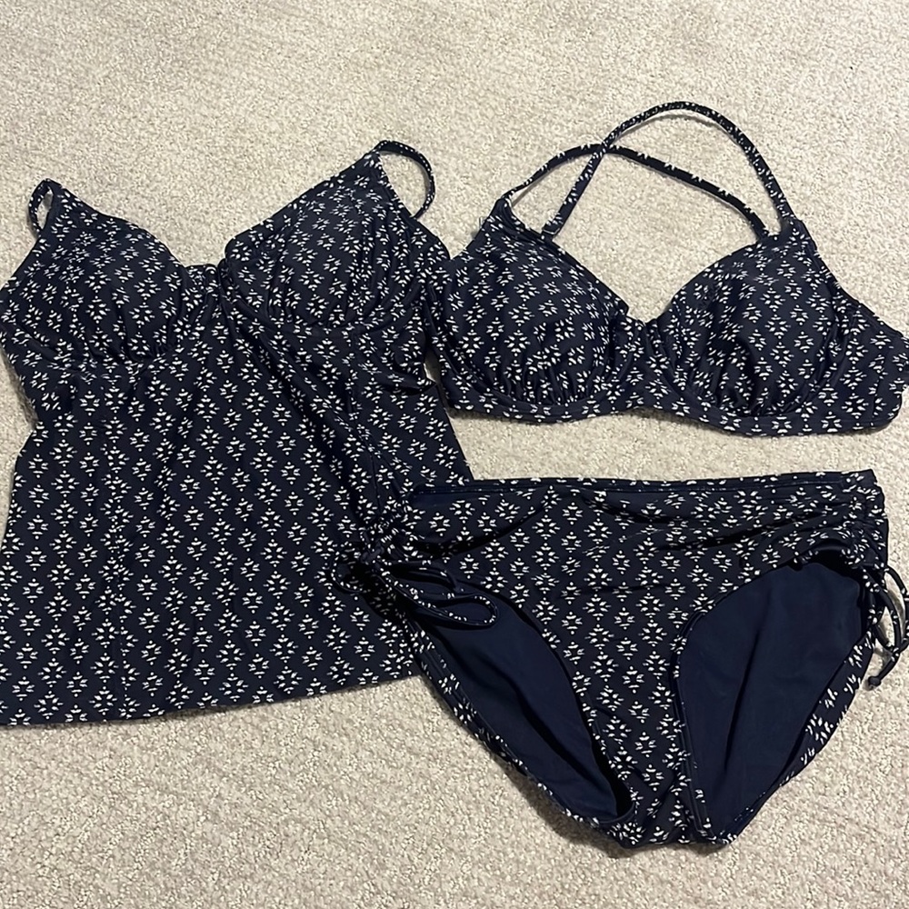 Athleta 3 Piece Swimsuit